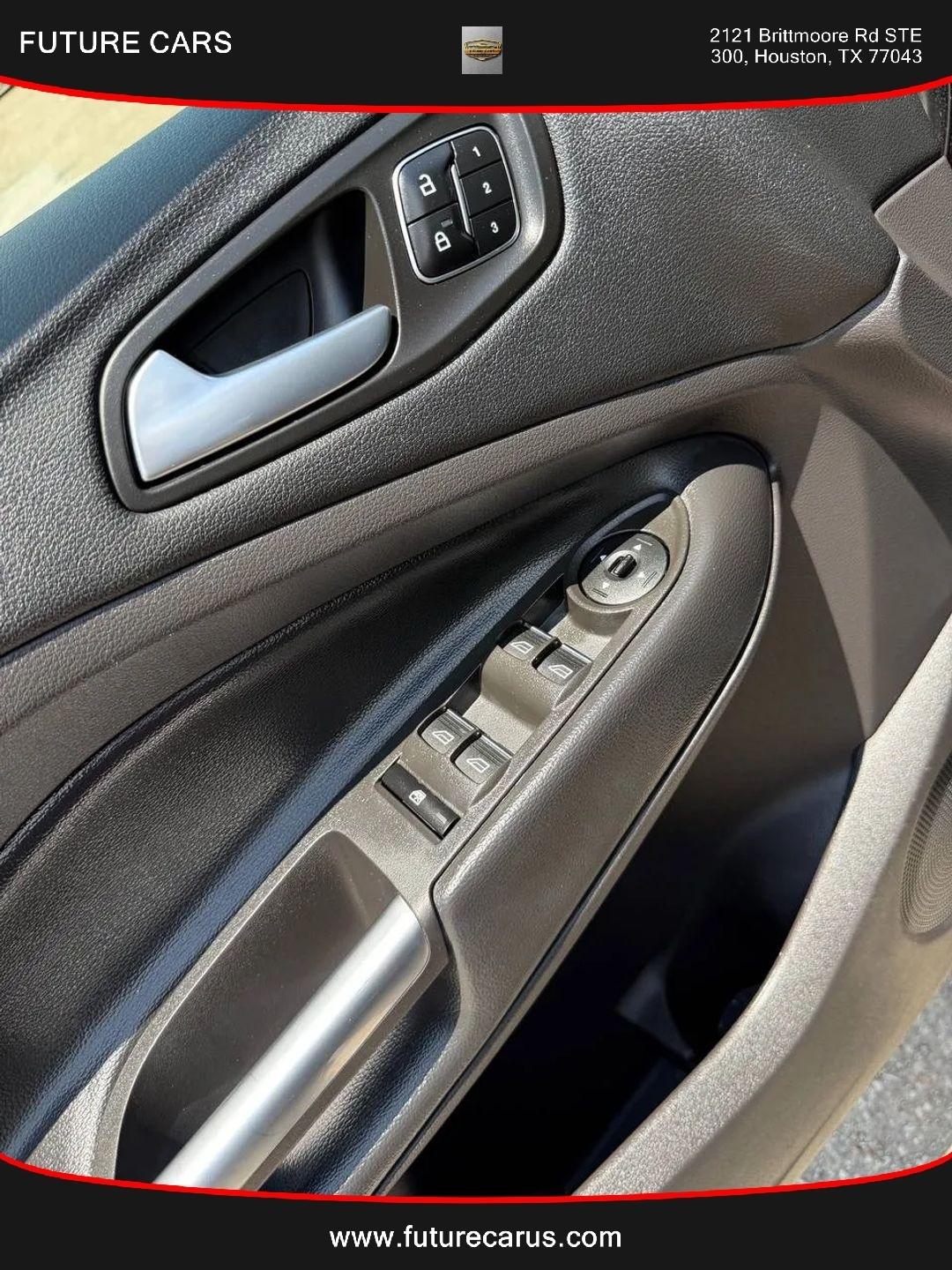 Ford Escape  2018