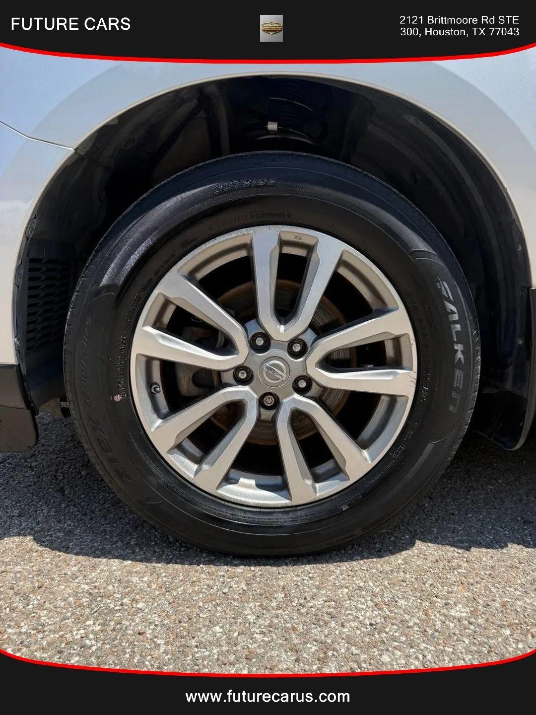 Nissan Pathfinder  2015