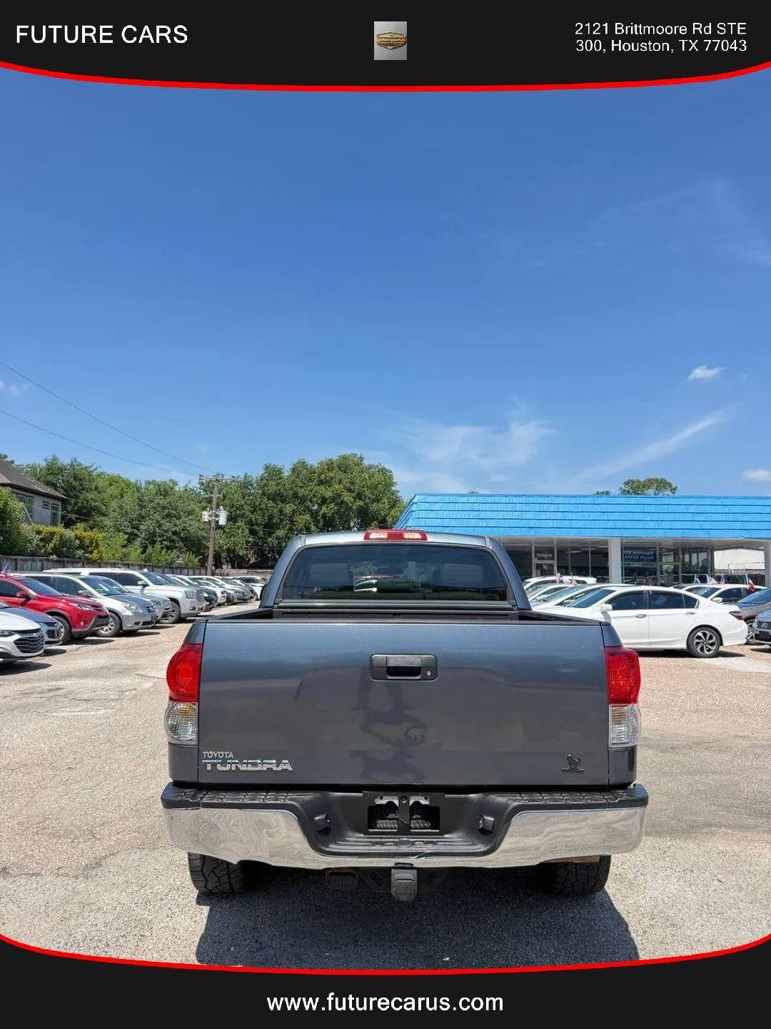 Toyota Tundra  2010
