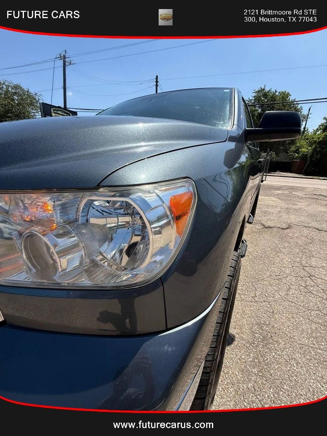 Toyota Tundra  2010