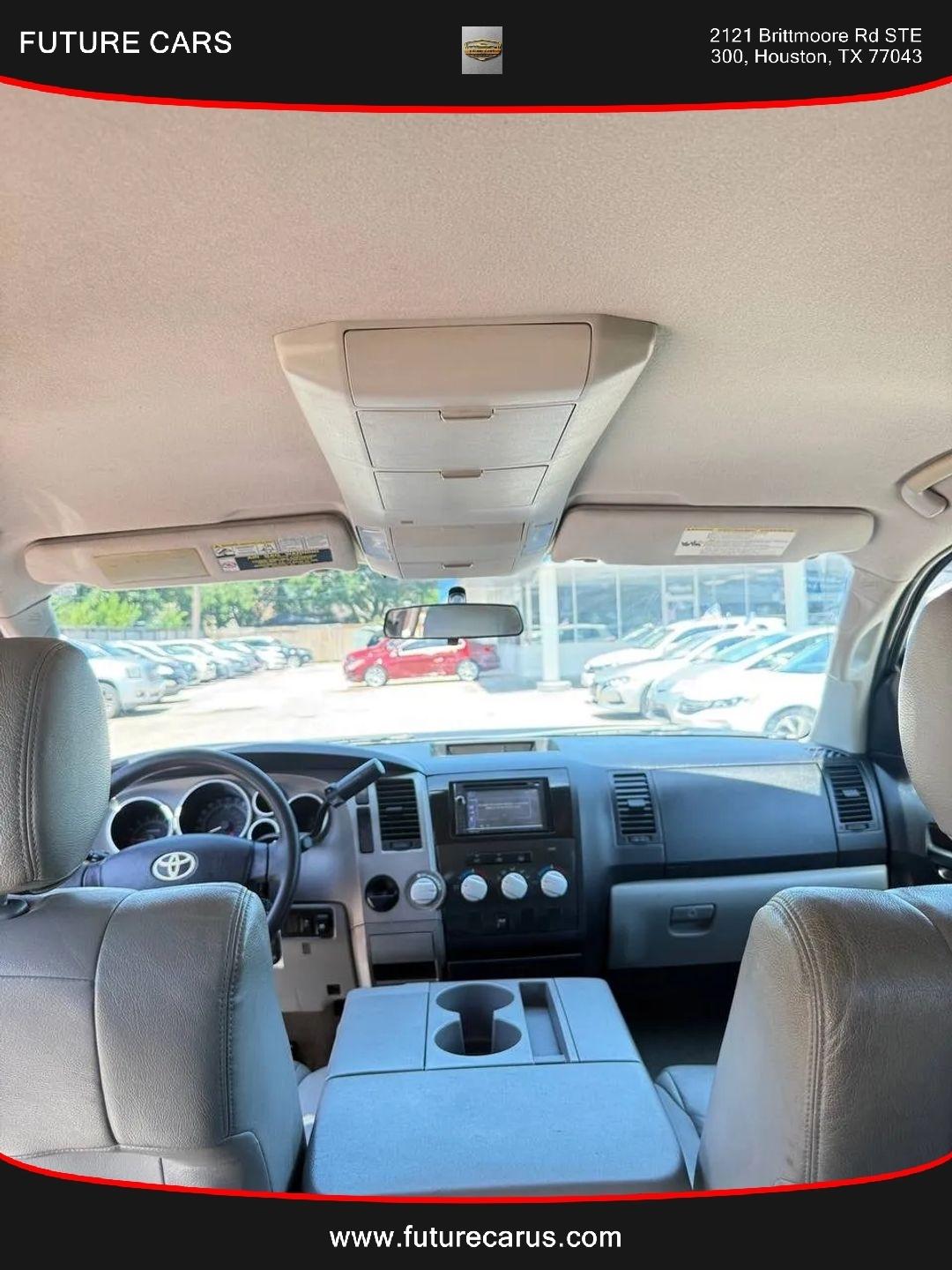 Toyota Tundra  2010