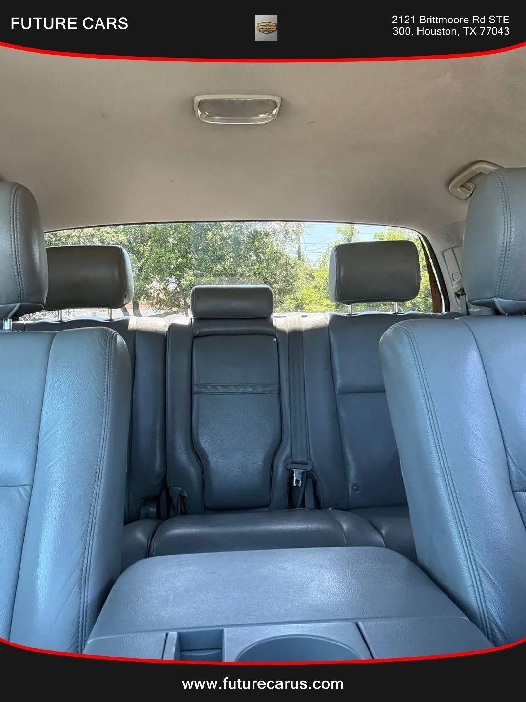 Toyota Tundra  2010