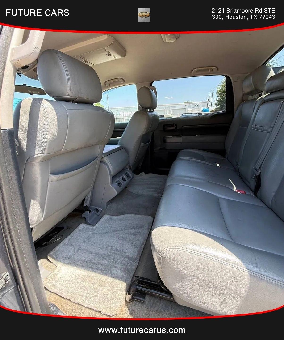 Toyota Tundra  2010
