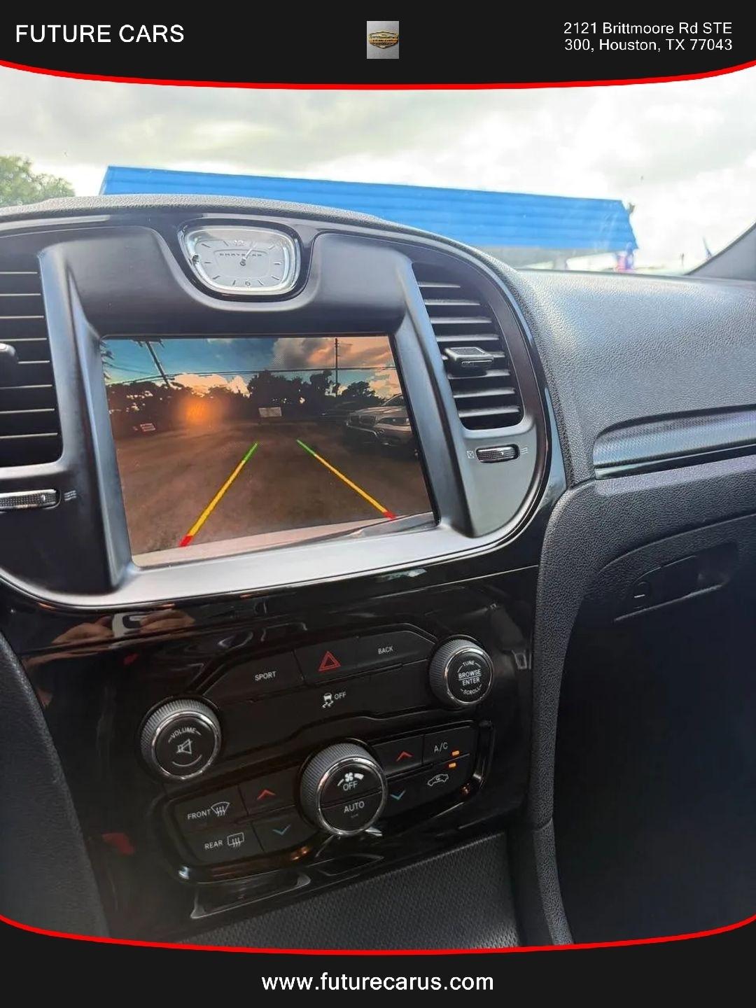 Chrysler 300  2016