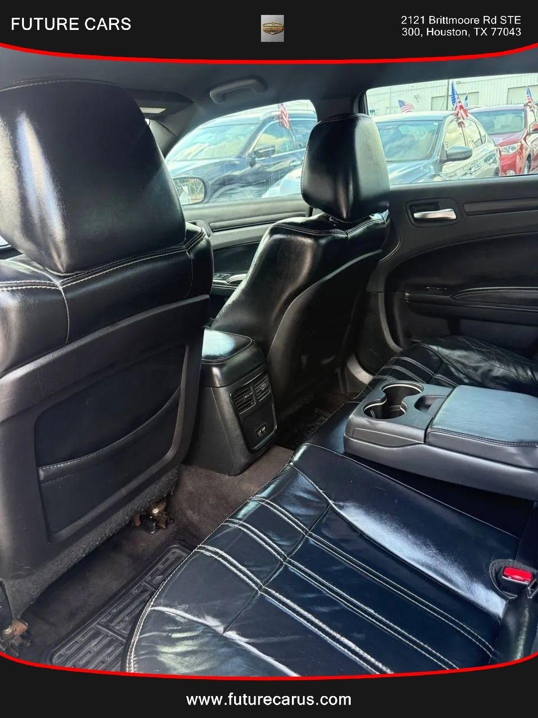 Chrysler 300  2016