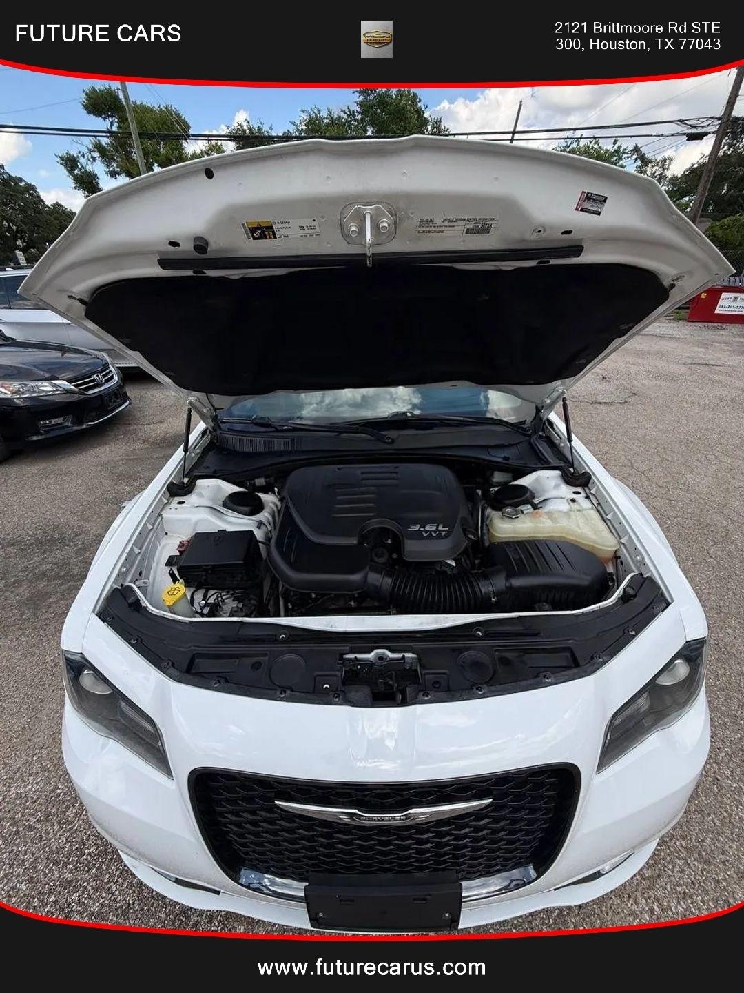 Chrysler 300  2016