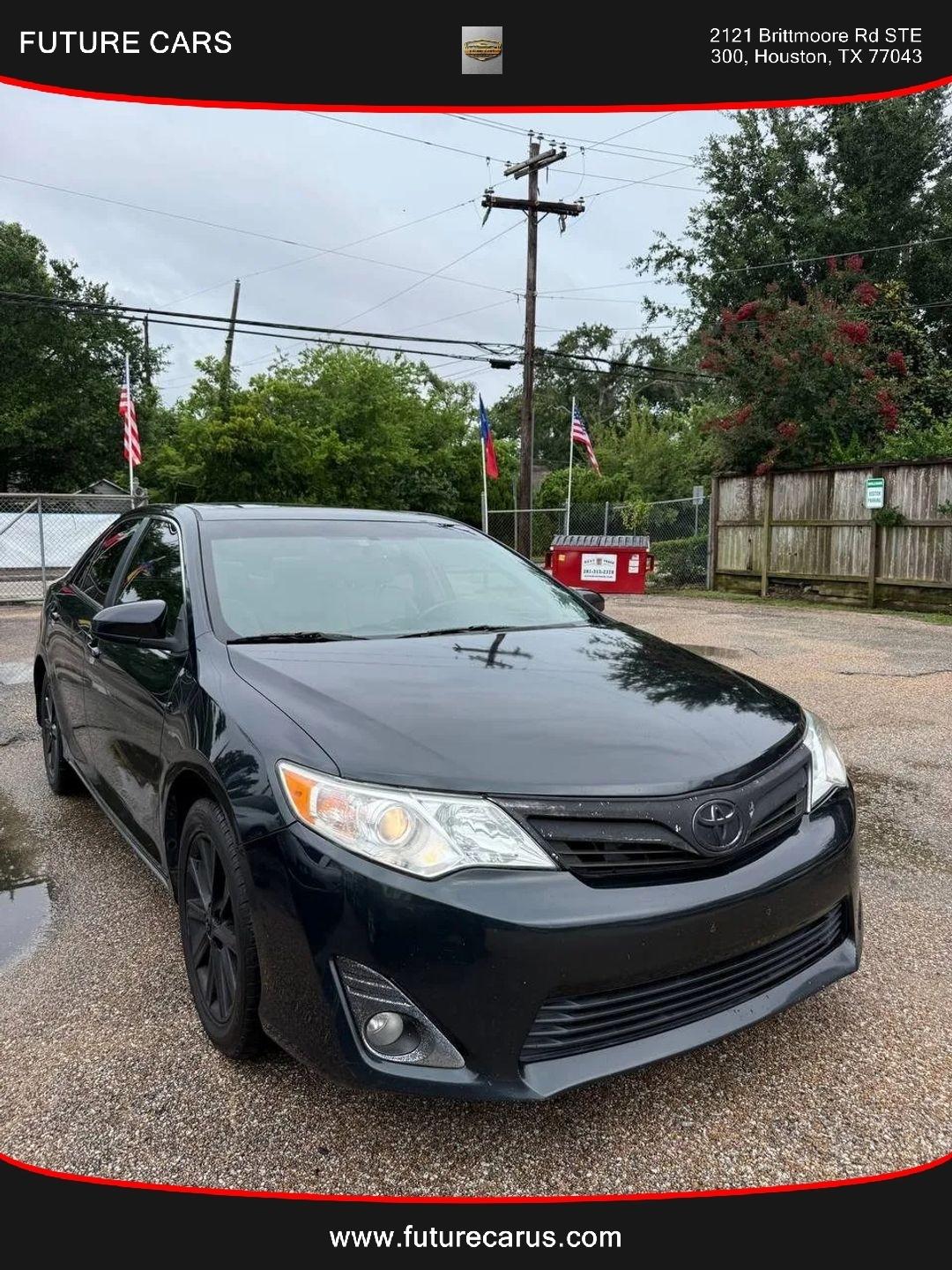 Toyota Camry  2014