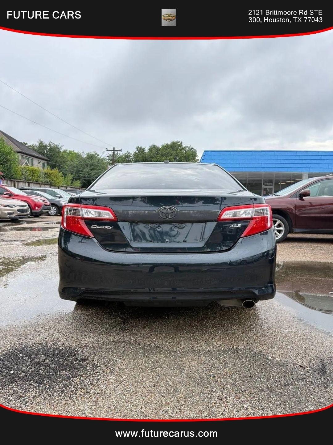 Toyota Camry  2014