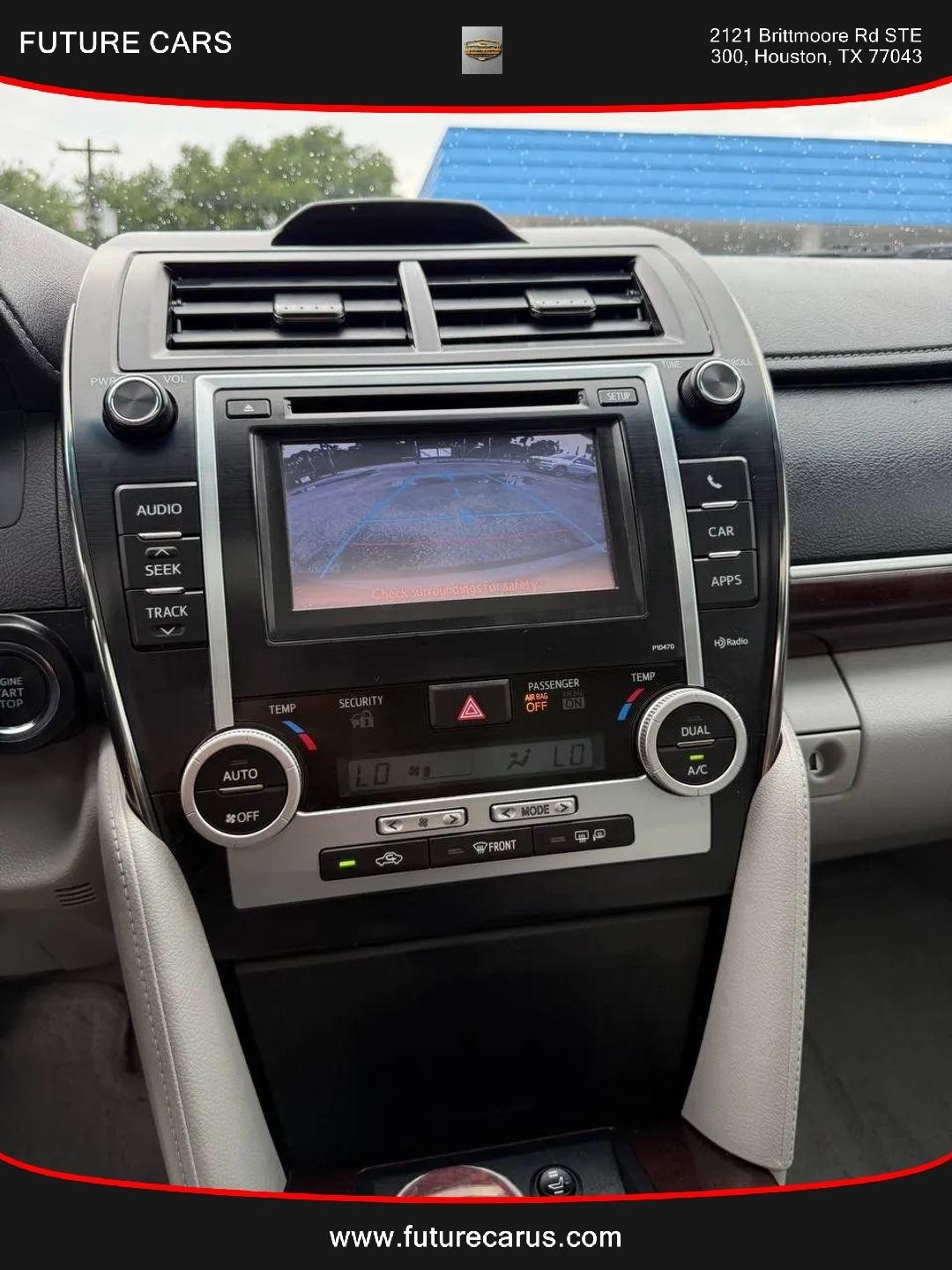 Toyota Camry  2014