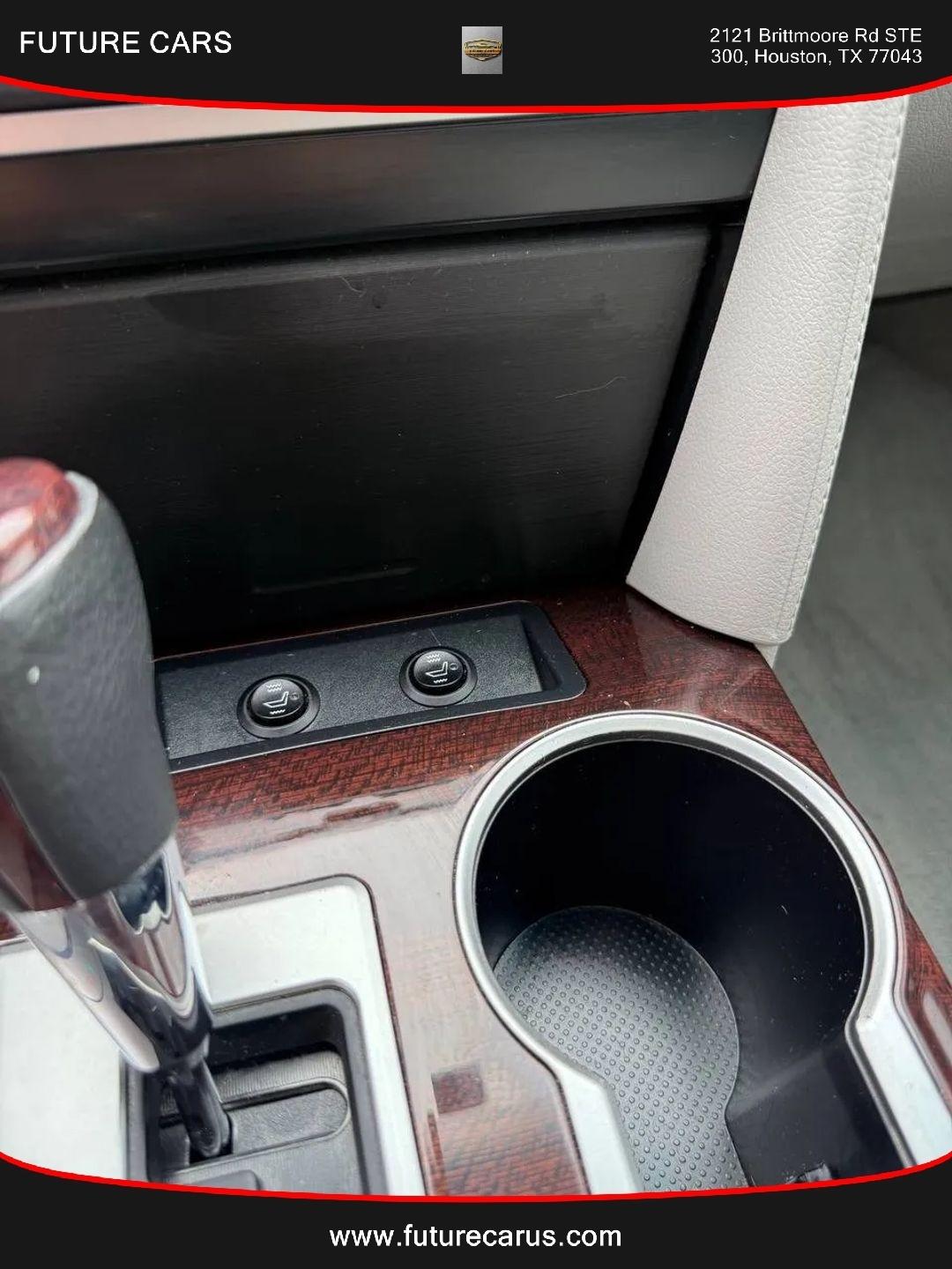 Toyota Camry  2014