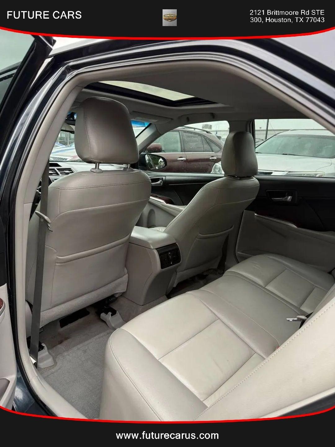 Toyota Camry  2014