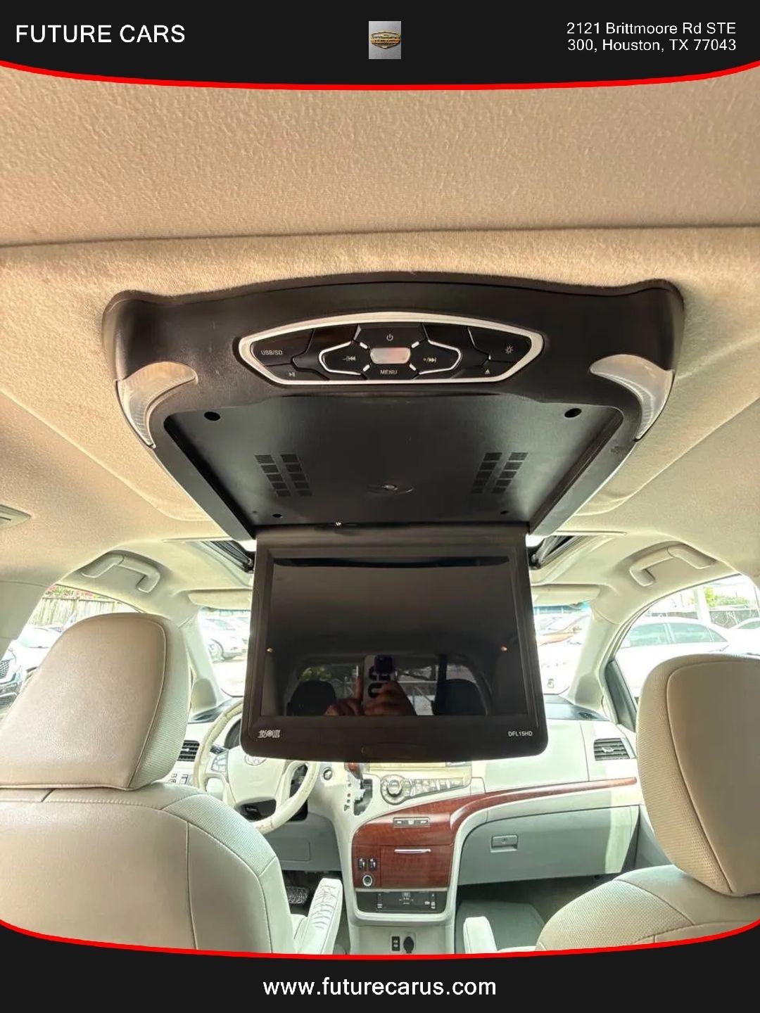 Toyota Sienna  2014