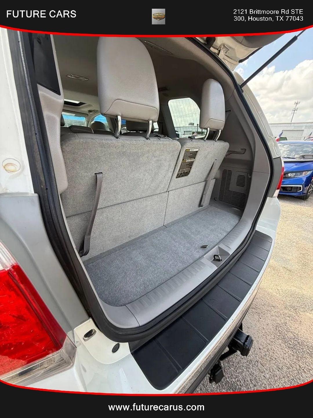Toyota Highlander  2012