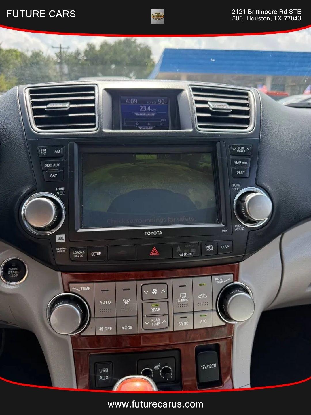 Toyota Highlander  2012