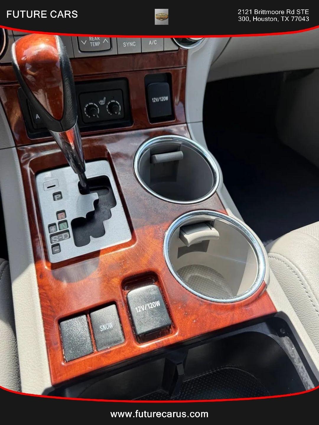 Toyota Highlander  2012
