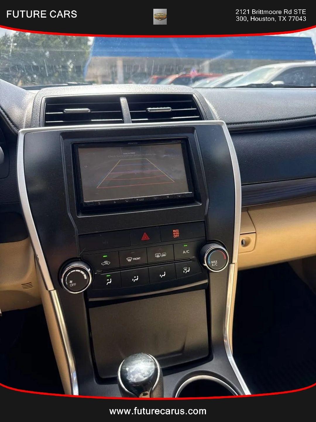 Toyota Camry  2015