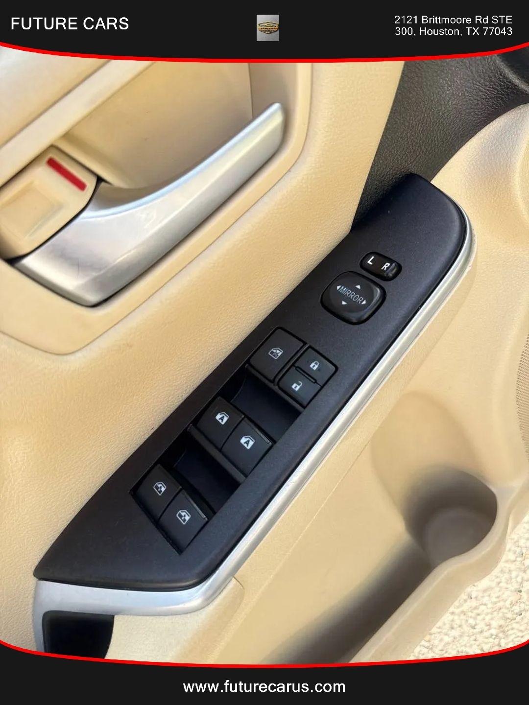 Toyota Camry  2015