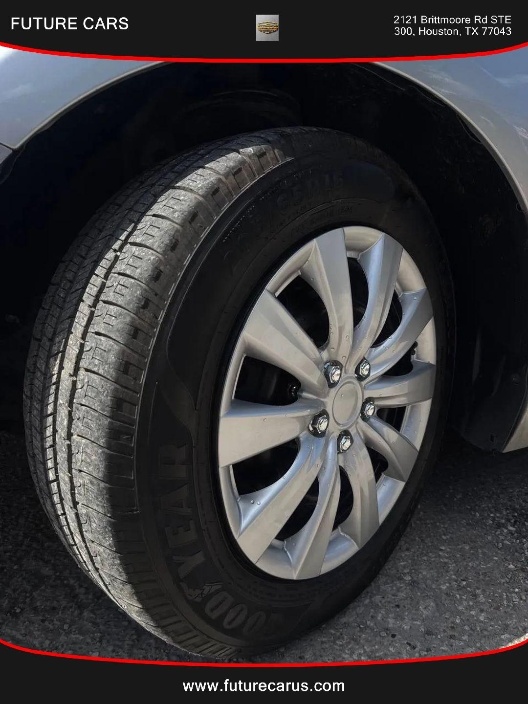 Toyota Camry  2015