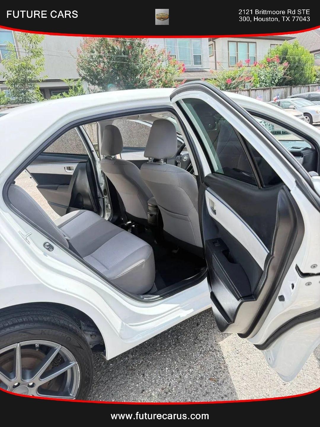 Toyota Corolla  2015
