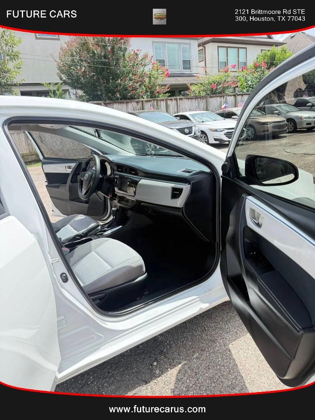 Toyota Corolla  2015