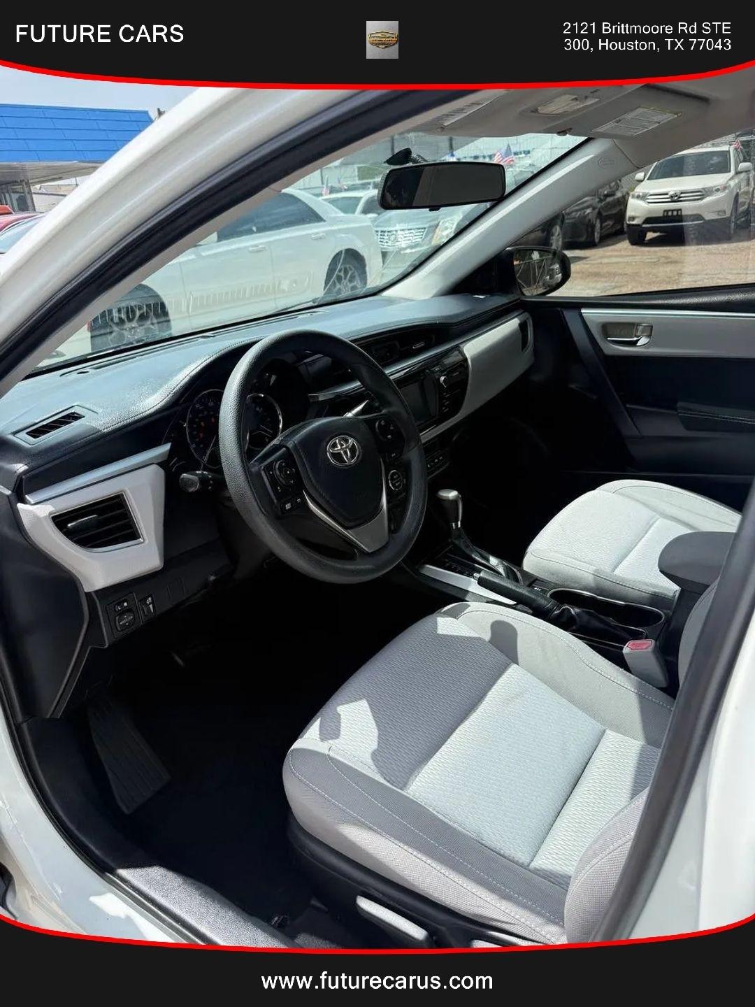Toyota Corolla  2015