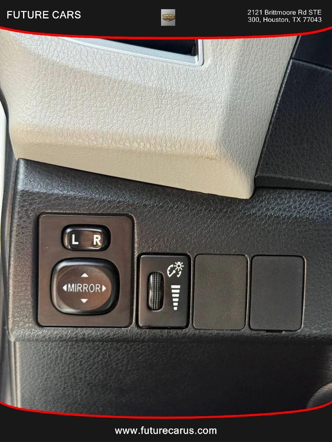 Toyota Corolla  2015