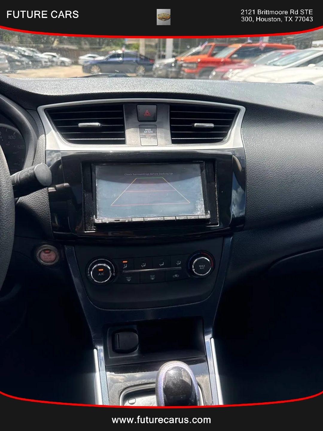 Nissan Sentra  2017