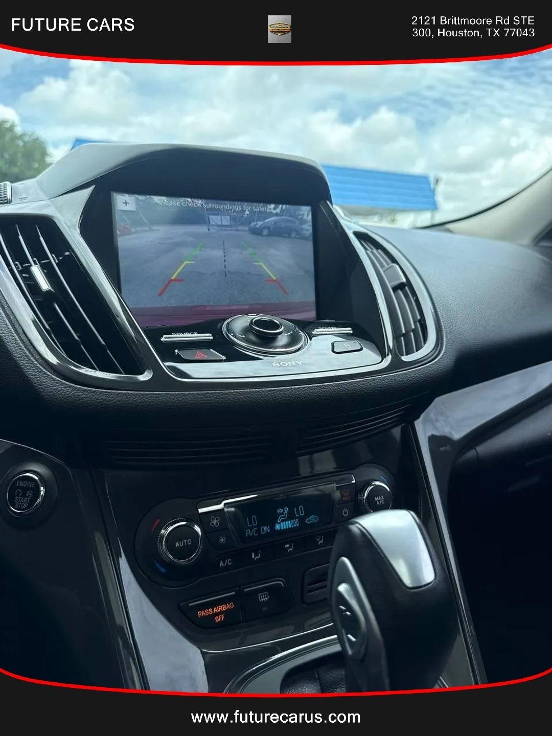 Ford Escape  2016