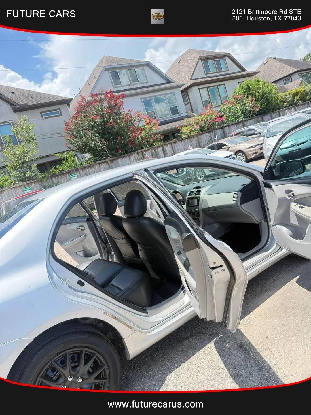 Toyota Corolla  2013