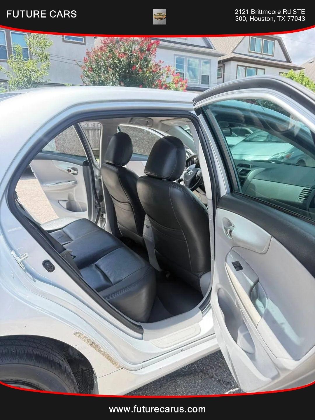 Toyota Corolla  2013