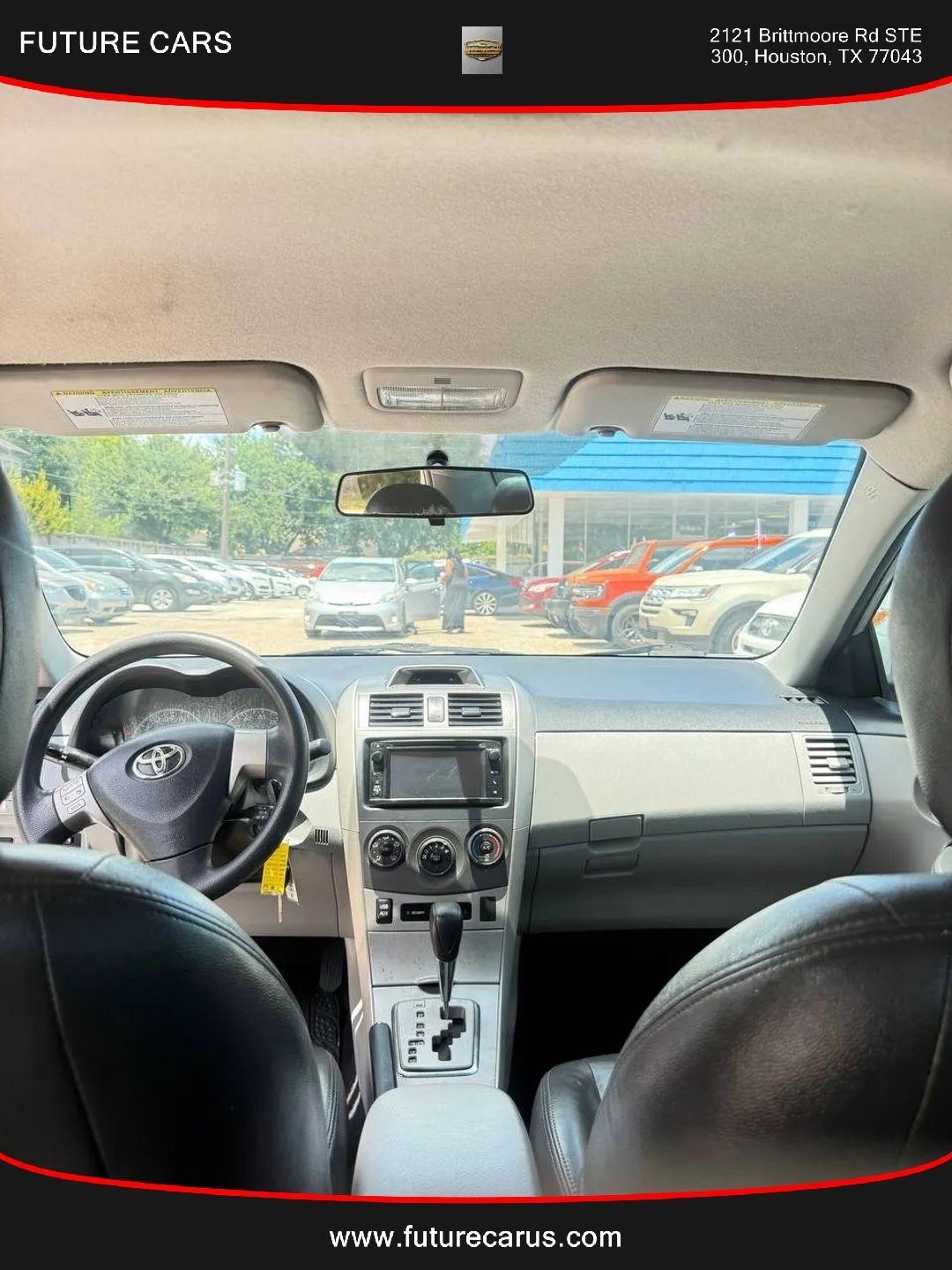 Toyota Corolla  2013