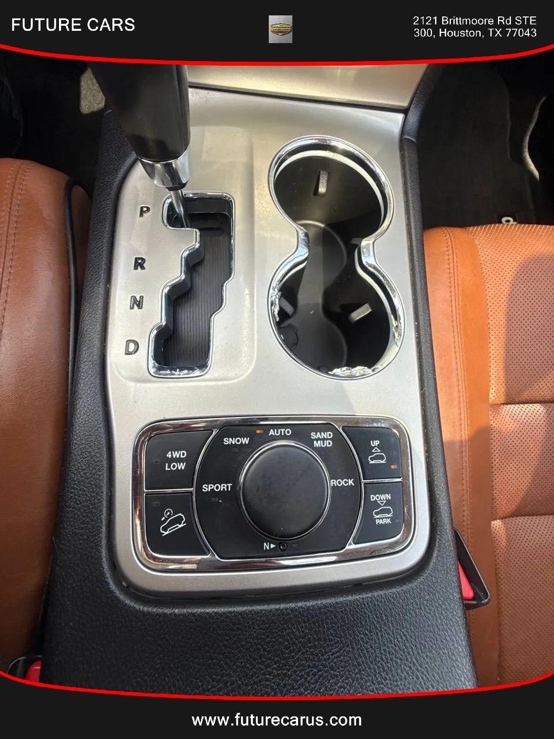 Jeep Grand Cherokee  2013