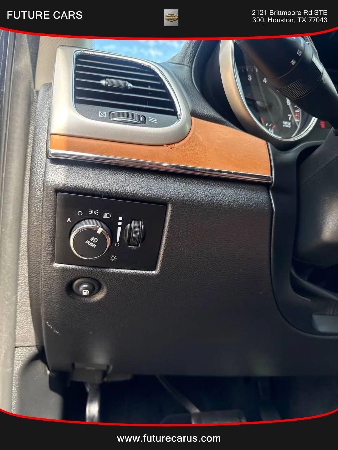 Jeep Grand Cherokee  2013