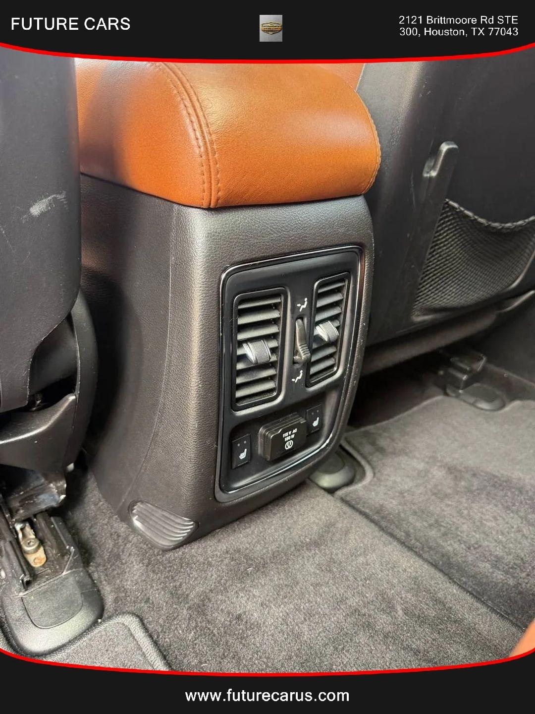 Jeep Grand Cherokee  2013