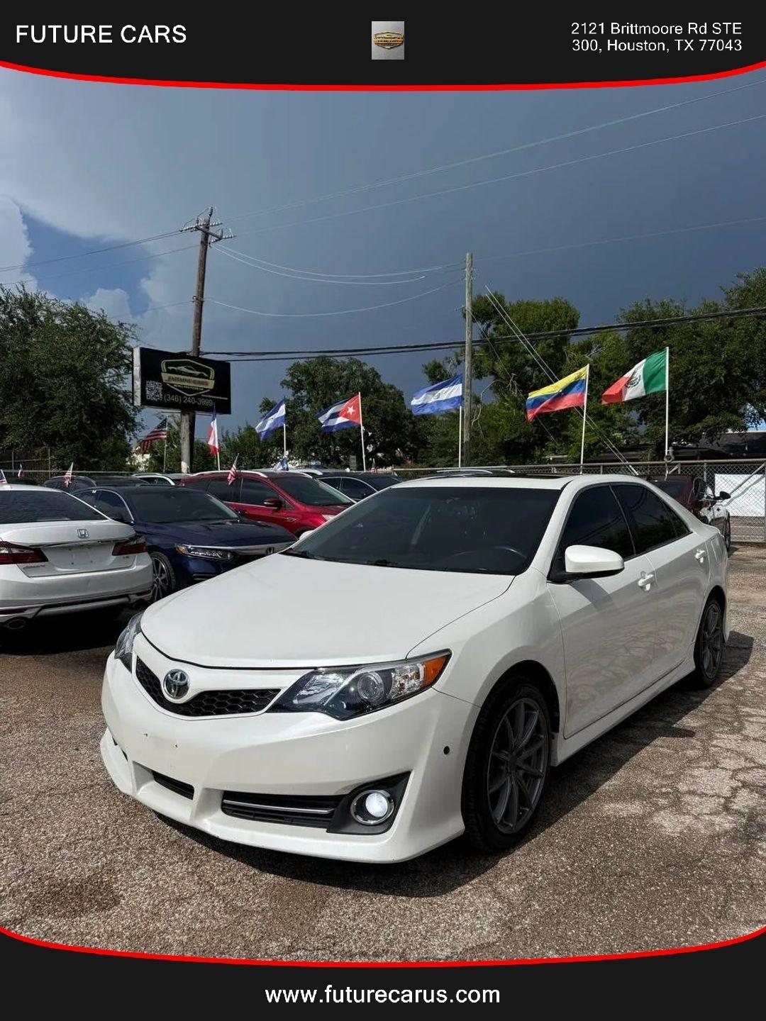 Toyota Camry  2012