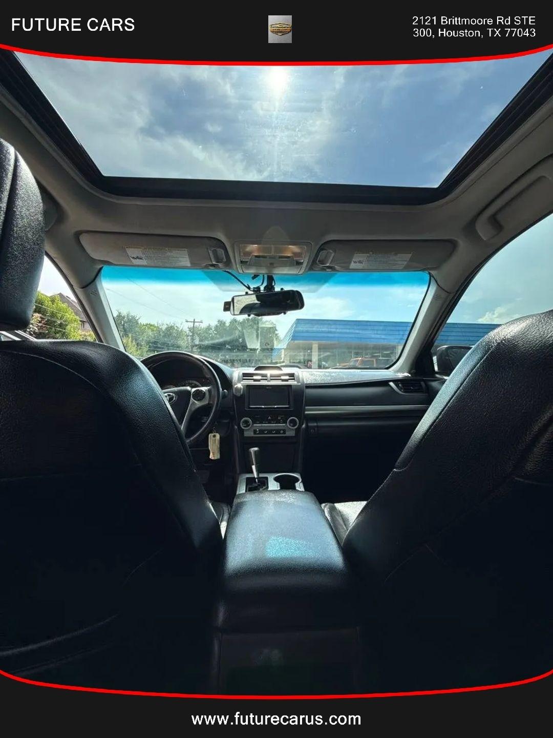 Toyota Camry  2012
