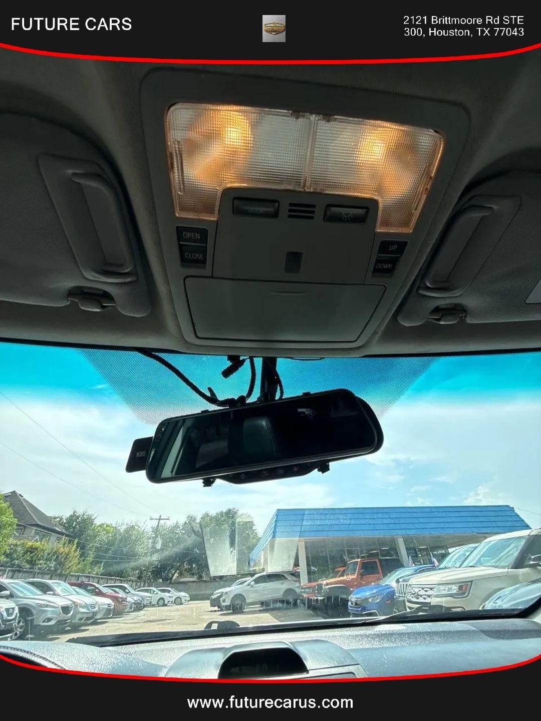 Toyota Camry  2012