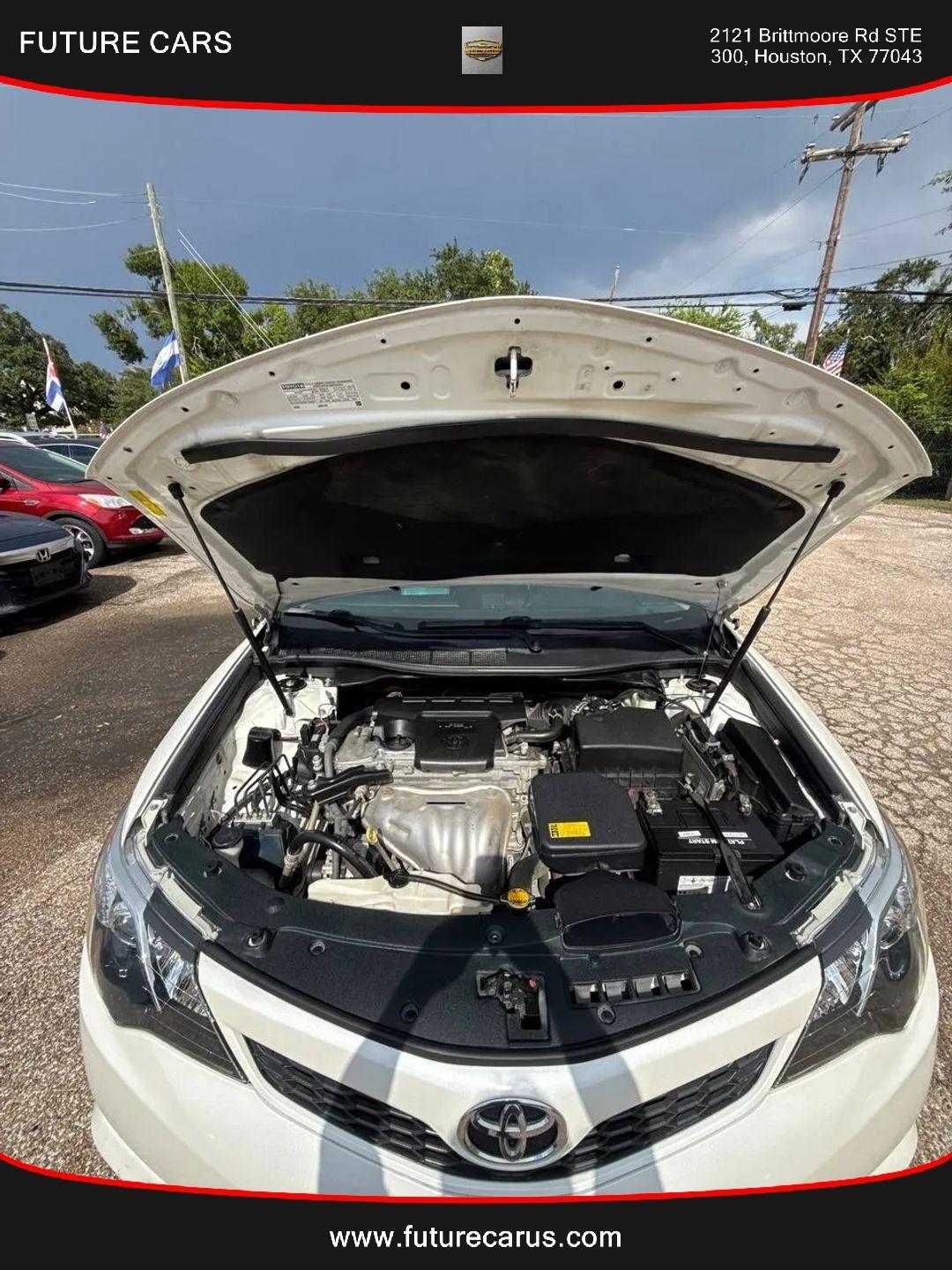 Toyota Camry  2012