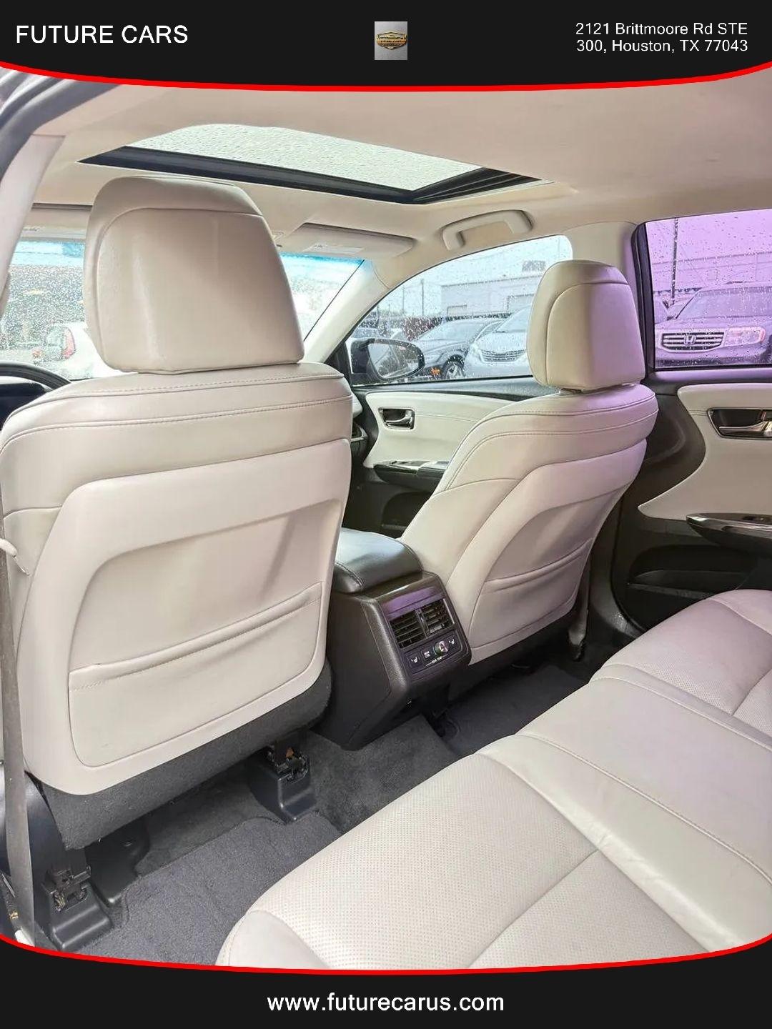Toyota Avalon  2017