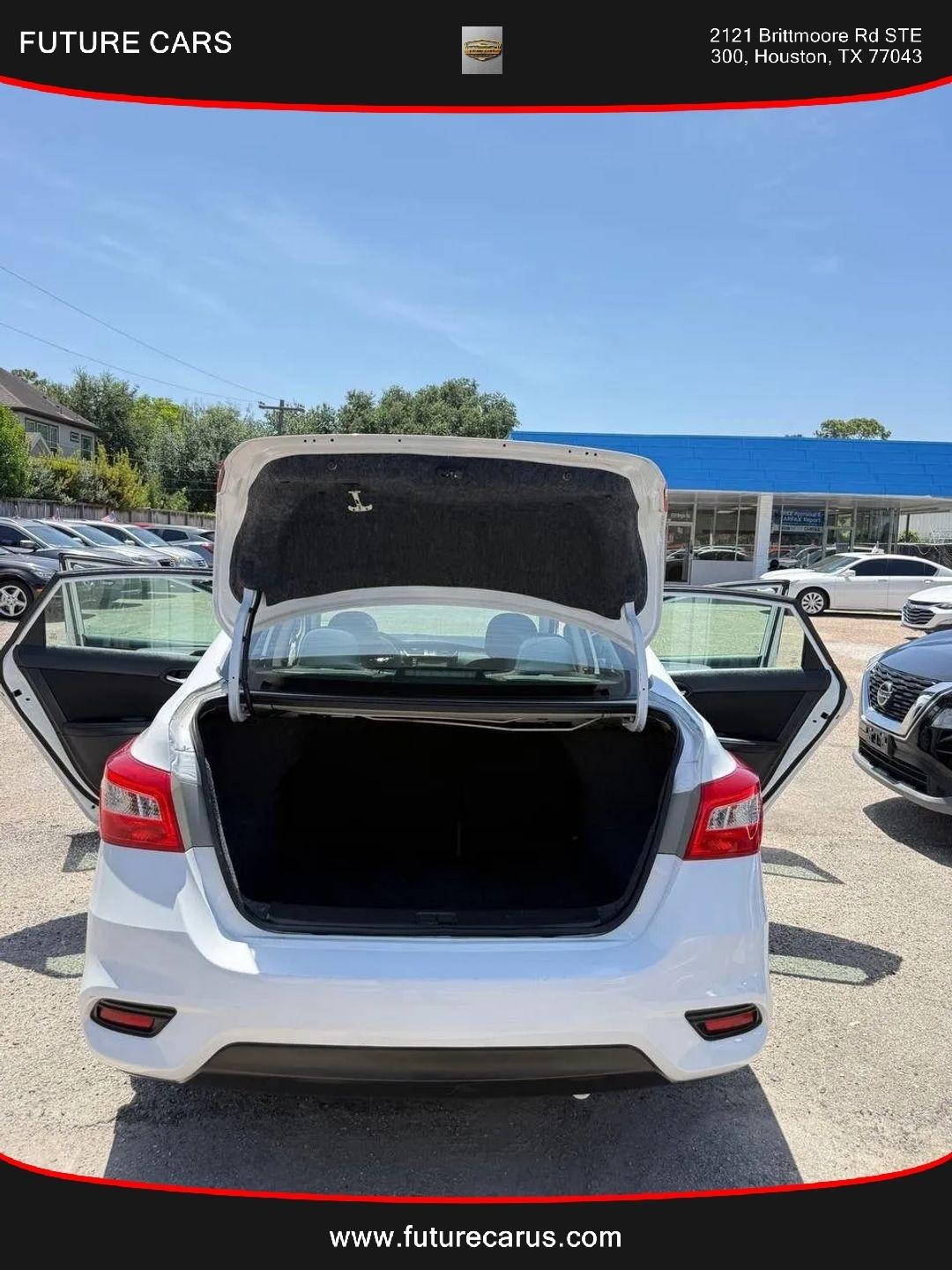 Nissan Sentra  2019