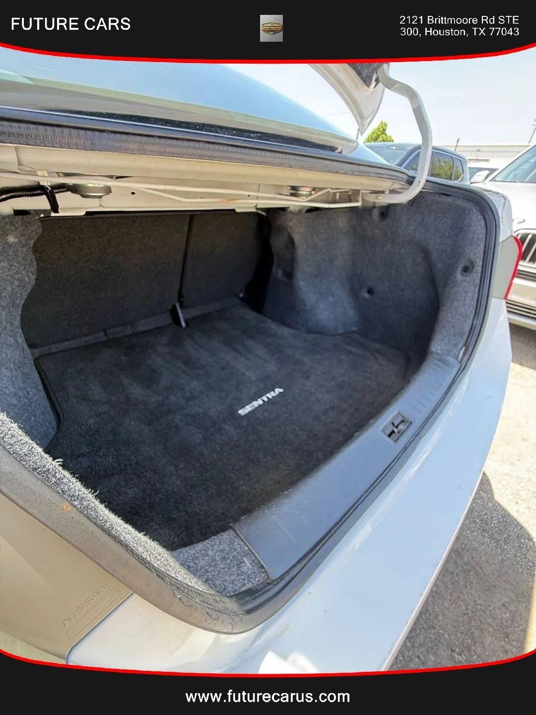 Nissan Sentra  2019