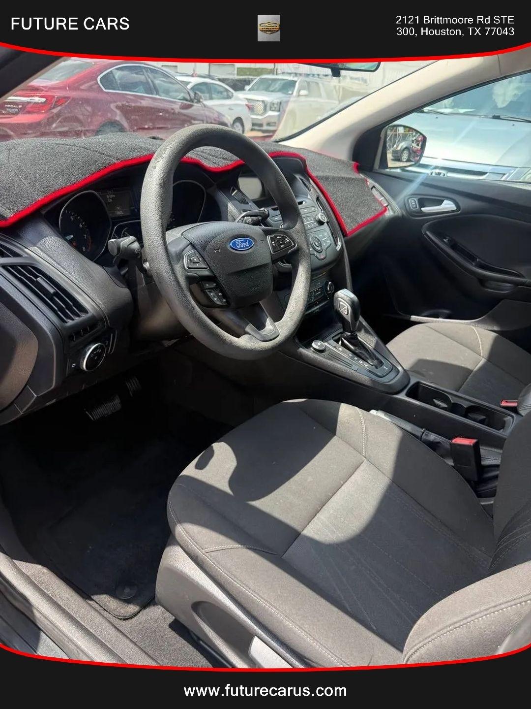 Ford Focus  2015