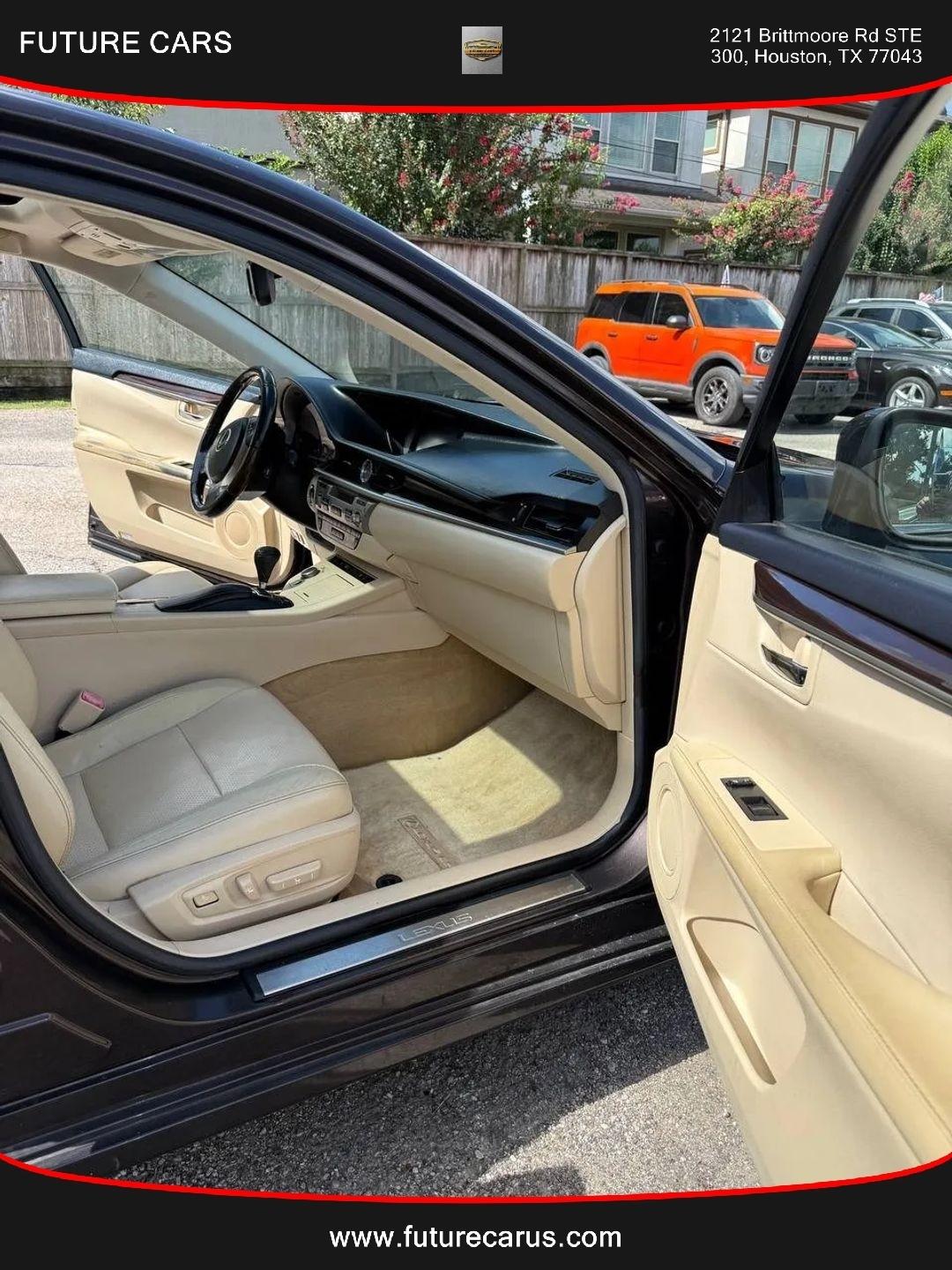 Lexus ES 350  2013