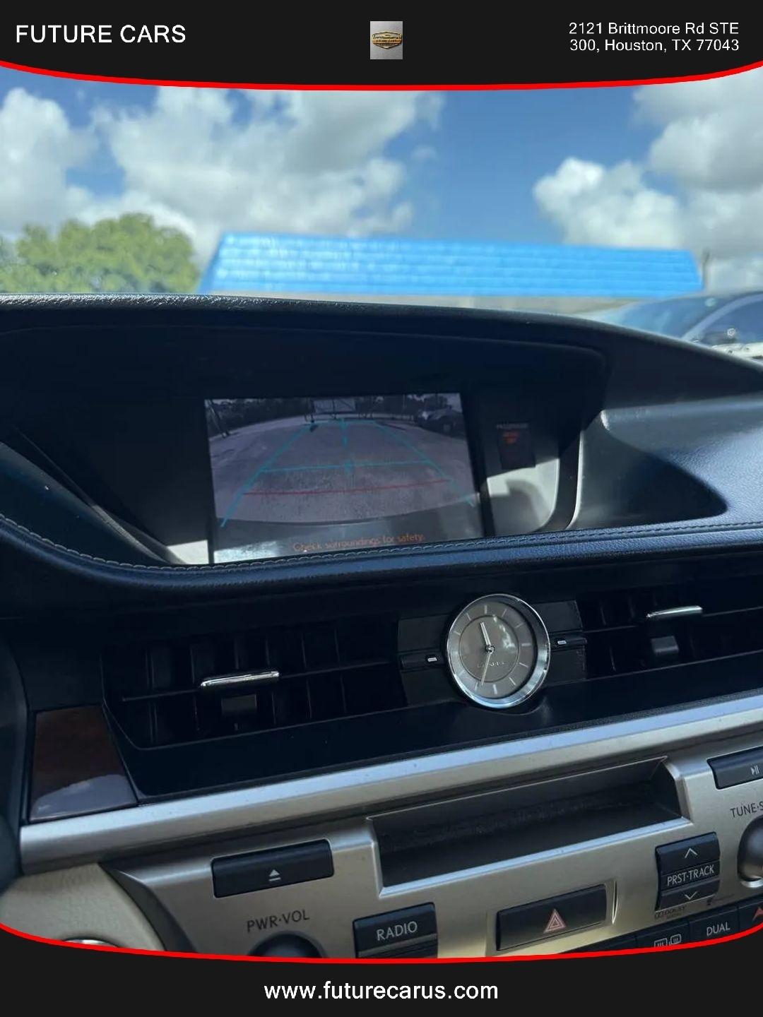 Lexus ES 350  2013