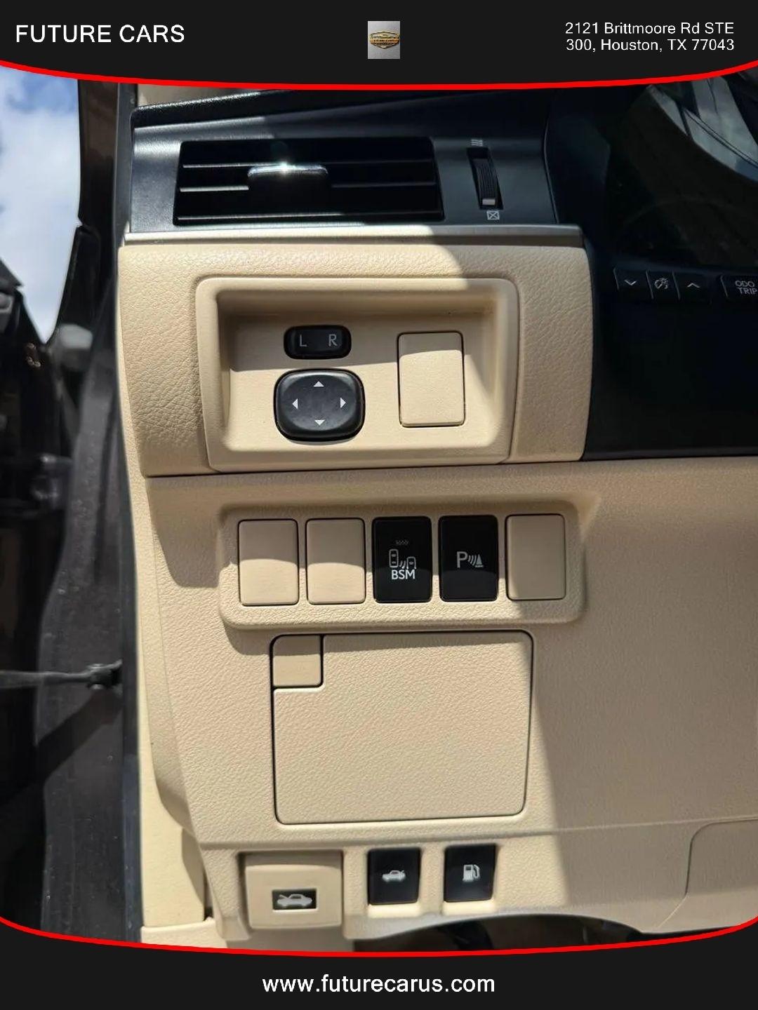 Lexus ES 350  2013