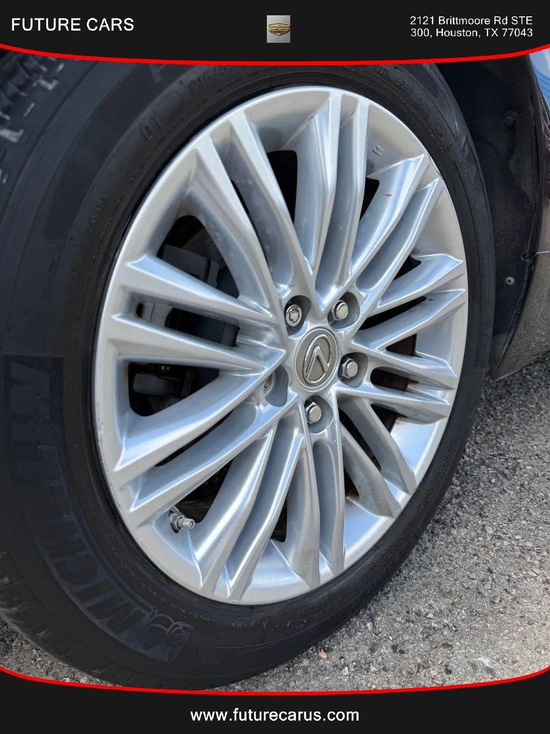 Lexus ES 350  2013