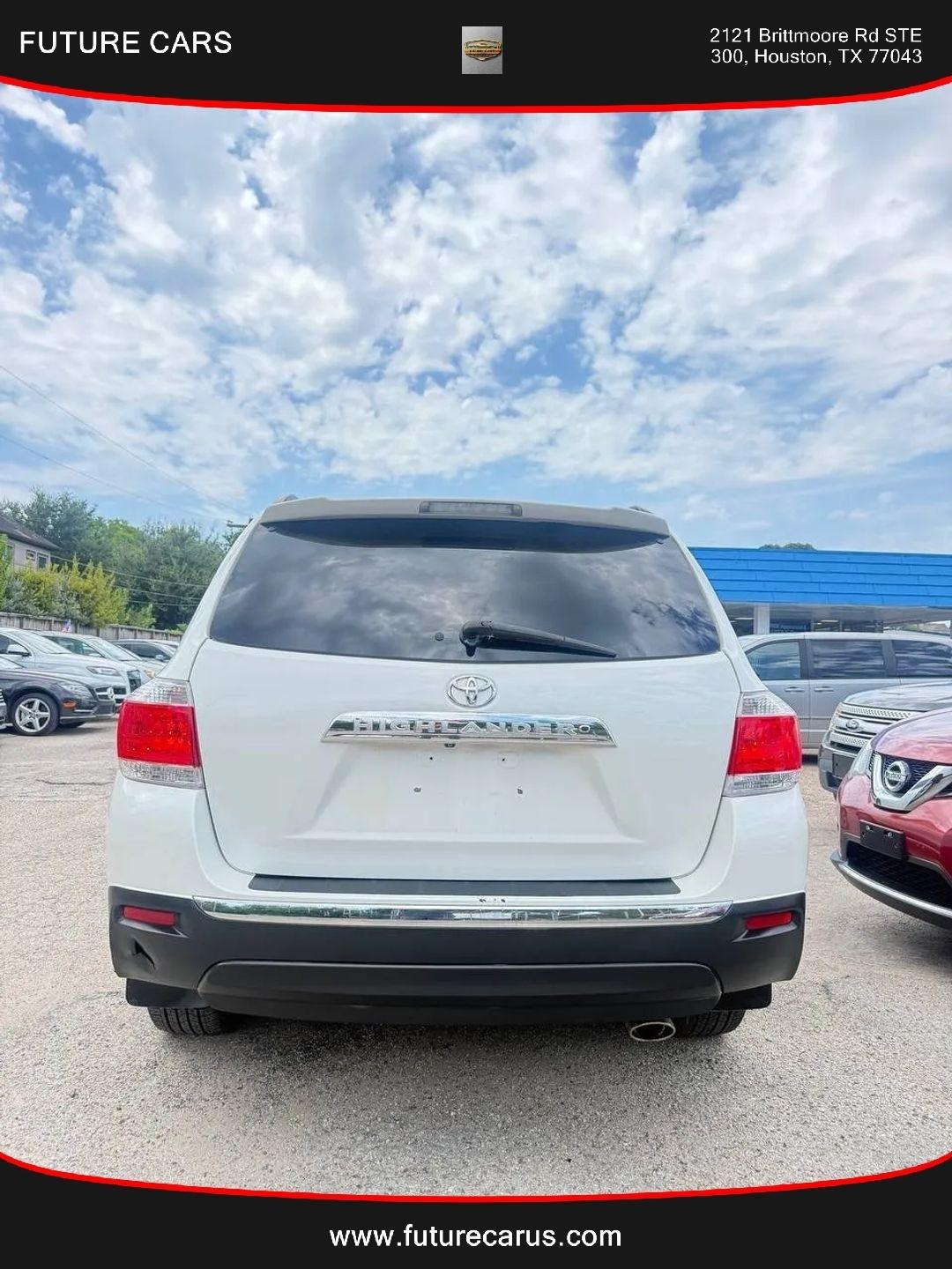 Toyota Highlander  2012