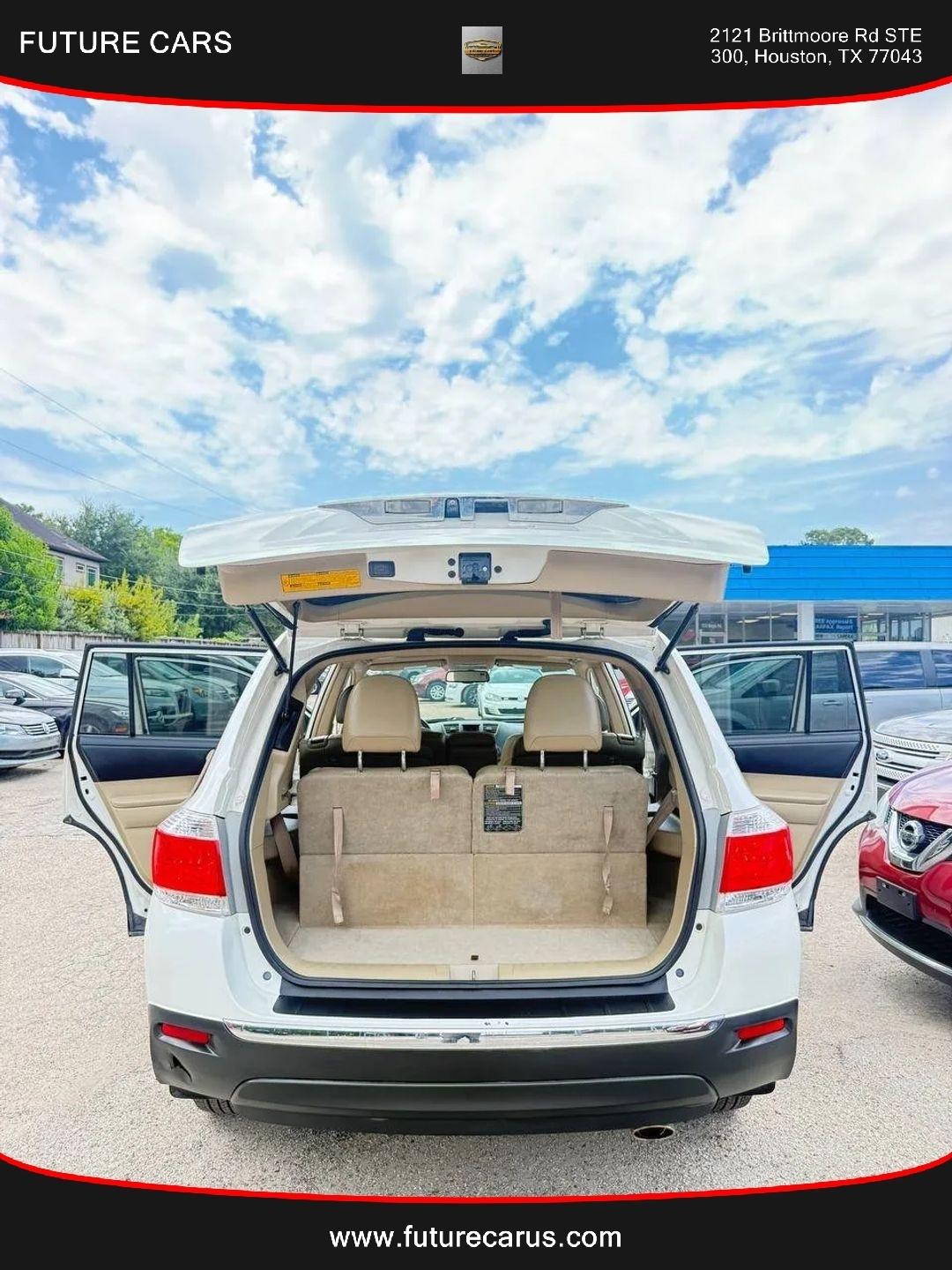 Toyota Highlander  2012