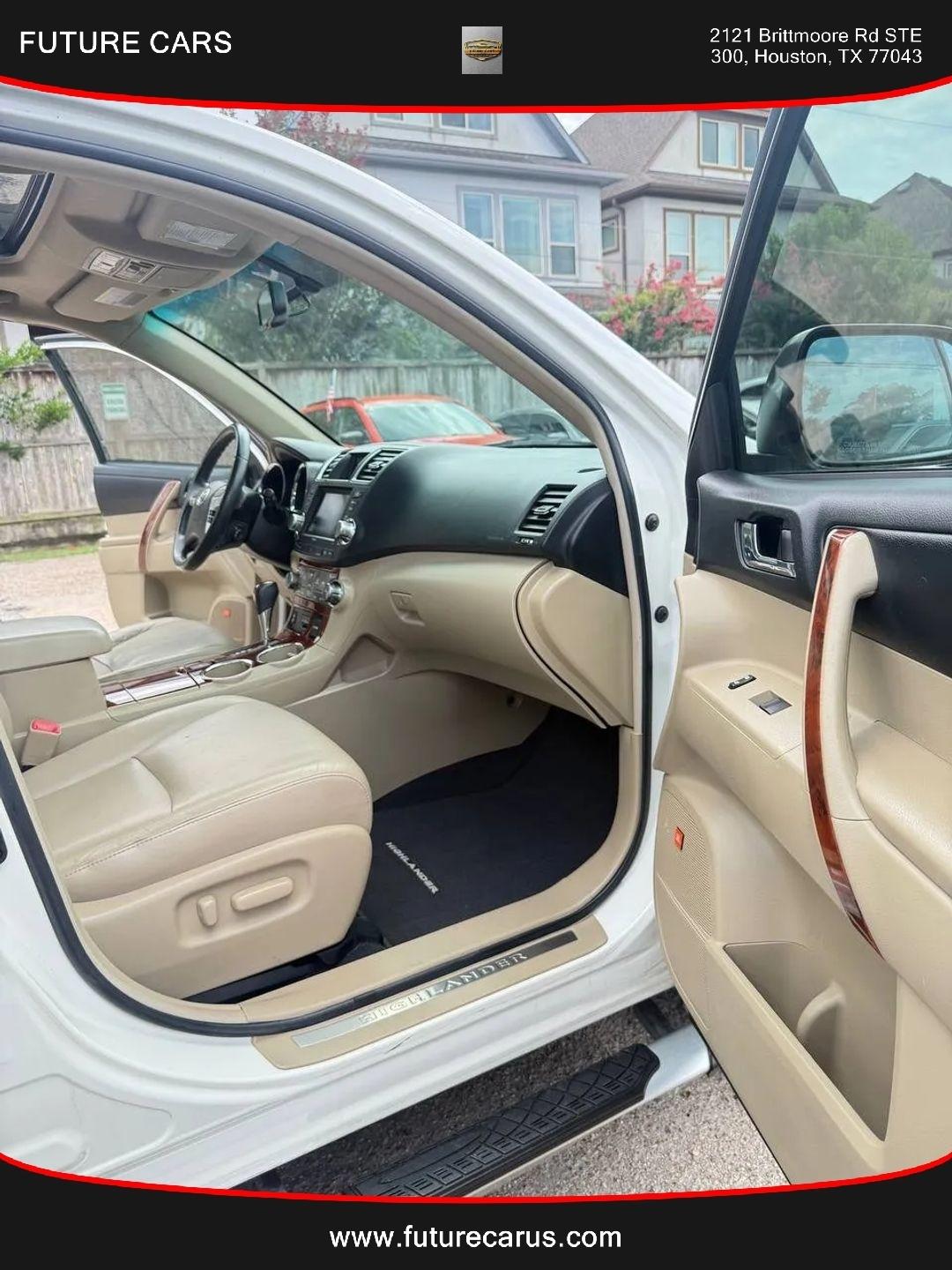 Toyota Highlander  2012