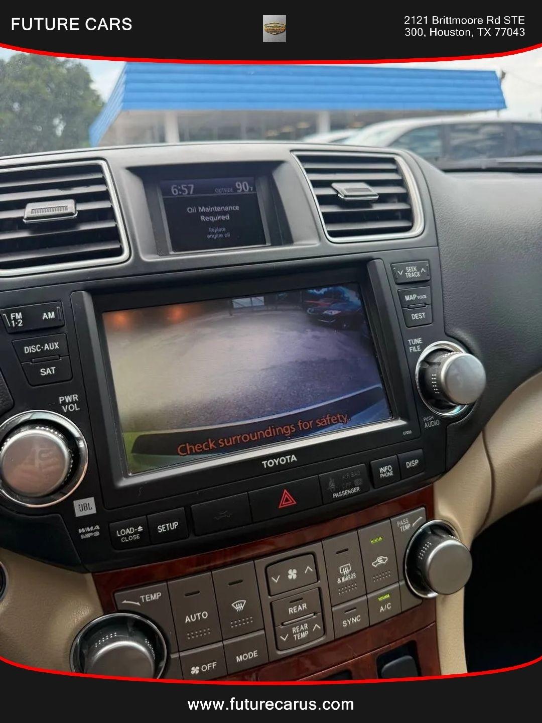 Toyota Highlander  2012